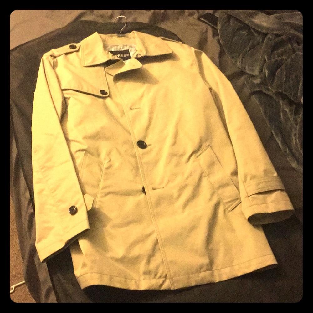 Express trench coat